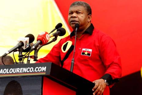 João Lourenço repete ações do passado no segundo mandato - analista