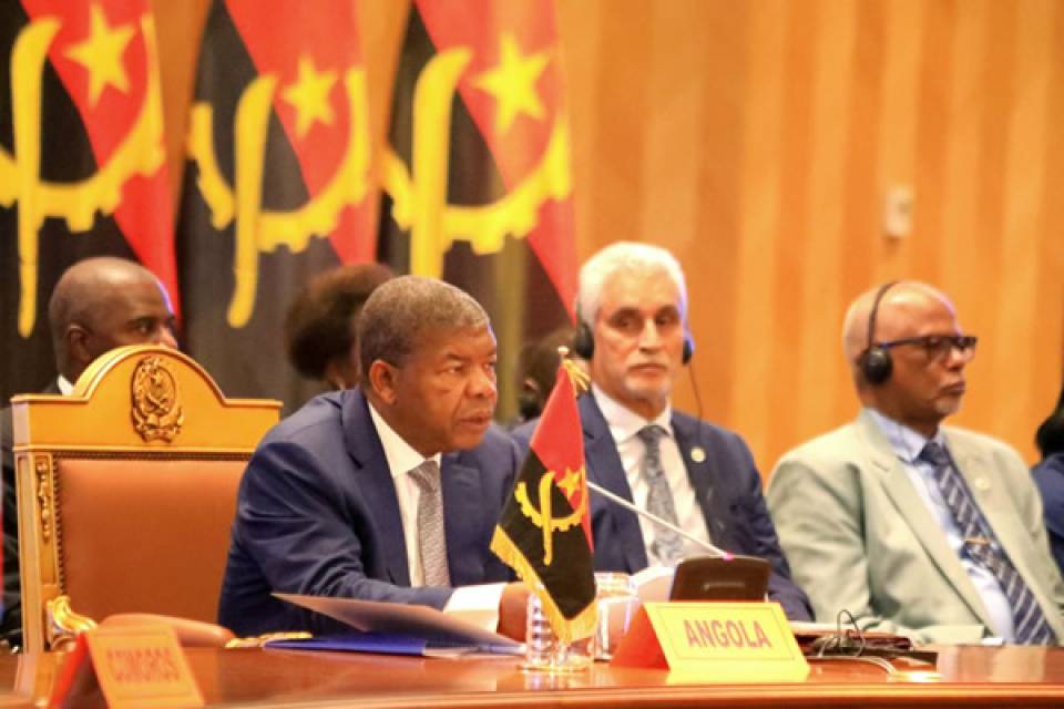 João Lourenço destaca vantagens de cimeira &quot;inédita&quot; de Luanda para a paz na RDCongo