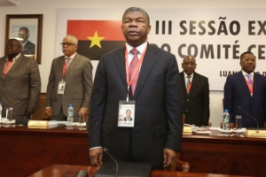 MPLA analisa documentos do Congresso da JMPLA