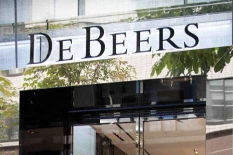 Angola avança para tentar controlar a diamantífera De Beers