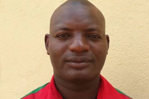 Mfuca Muzemba nega ter largado a UNITA por influência do MPLA