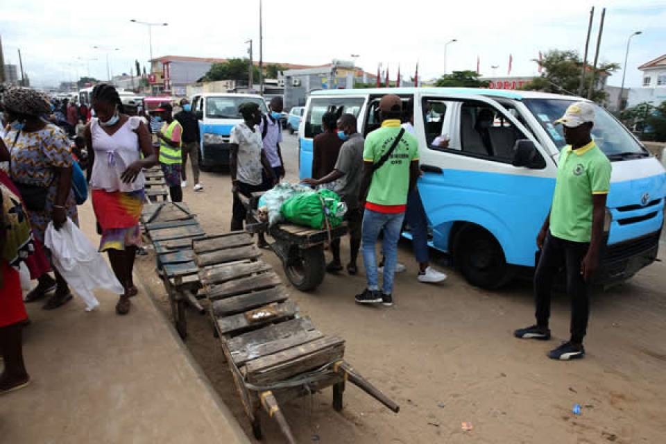 Taxistas de “má-fé” querem convocar “paralisação ilegal” para criar caos em Luanda – associação