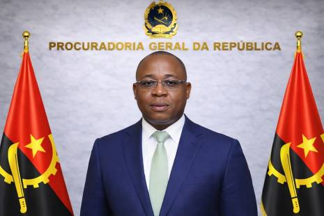 Pedro Mendes de Carvalho nomeado novo Procurador-Geral da República de Angola