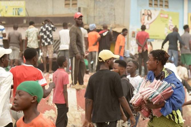 Prejuízos de pilhagens em estabelecimentos em Angola ainda por avaliar – empresas