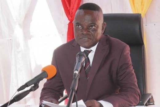 Recém-eleito presidente da FNLA considera inválido congresso que elegeu Nimi a Simbi líder