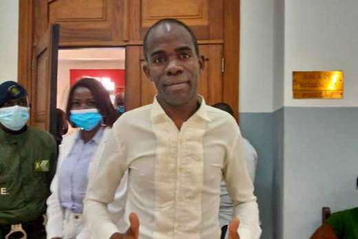 Ativista "Tanaice Neutro" acusa UNITA de ter "negociado" com MPLA eleições de 2022