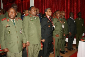 PR exonera e nomeia quadros militares