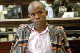 Em liberdade, ativista 'Tanaice Neutro' promete continuar a criticar PR e Governo