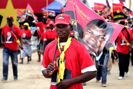 MPLA pede mais atos de cidadania e patriotismo para que Angola seja uma “referência”