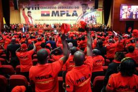 MPLA exorta angolanos a fazerem da paz a sua “prioridade”