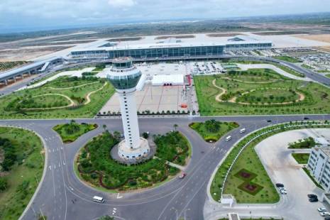 Governo adia para setembro transferência de voos internacionais para novo aeroporto de Luanda