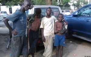Viver nas ruas é realidade para centenas de crianças em Luanda