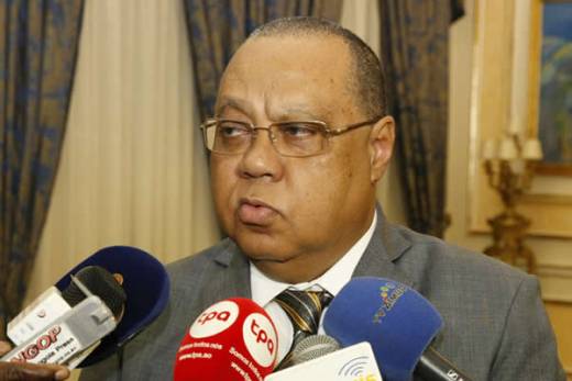 PGR angolano promete processo contra Isabel dos Santos, mesmo sem ouvir empresária