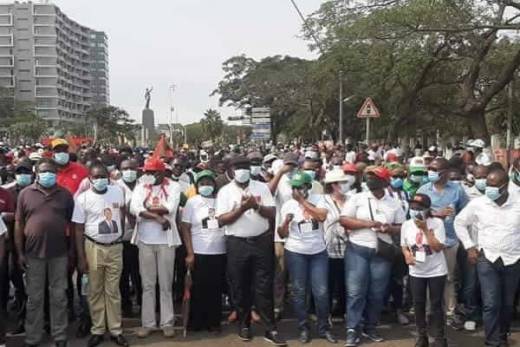 UNITA junta milhares de pessoas nas ruas de Luanda por eleições justas e transparentes em 2022