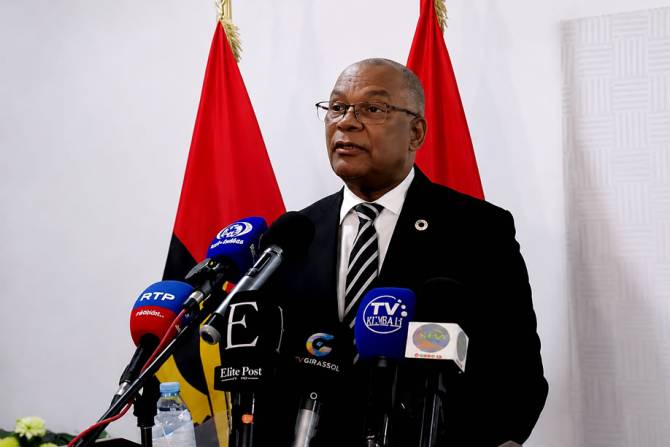 Adalberto Costa Júnior acusa Governo de manter Angola presa à dependência petrolífera