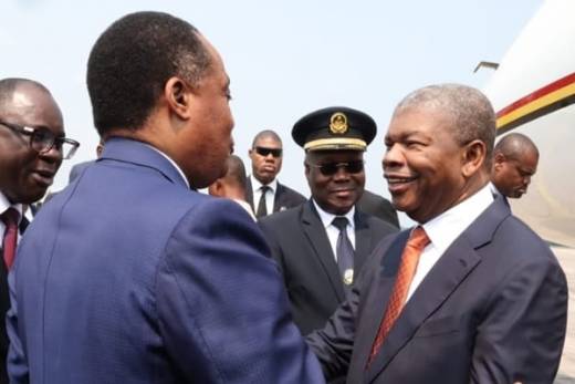 João Lourenço e Denis Sessou-Nguesso condenaram veementemente o golpe de Estado no Gabão