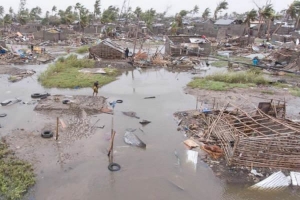 Angola envia missão humanitária para Moçambique com 100 técnicos de saúde