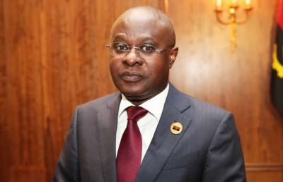 Governo promete informação sobre o estado das finanças até 2017