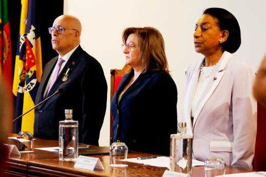 Comunidade angolana ganha serviços consulares em Bragança onde se sente “bem acolhida”